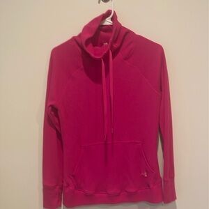 Under Armour cold Gear thermal sweatshirt. Size medium. Pink
